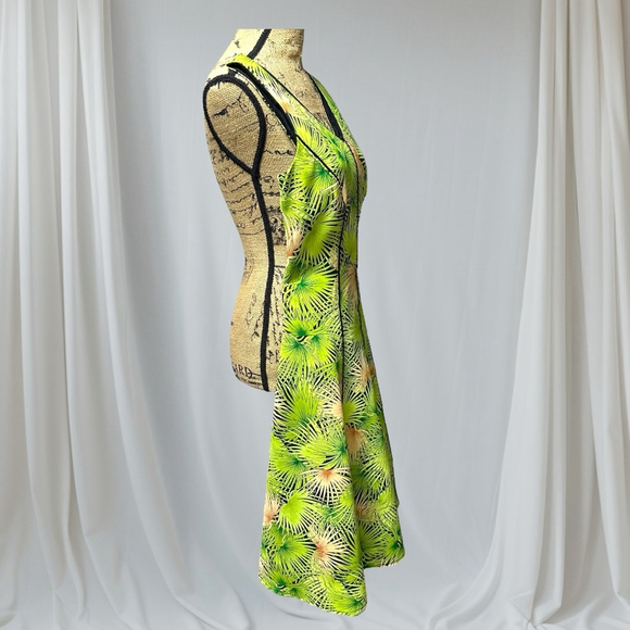 107 - Linea Domiani Dress - Picture 3 of 9